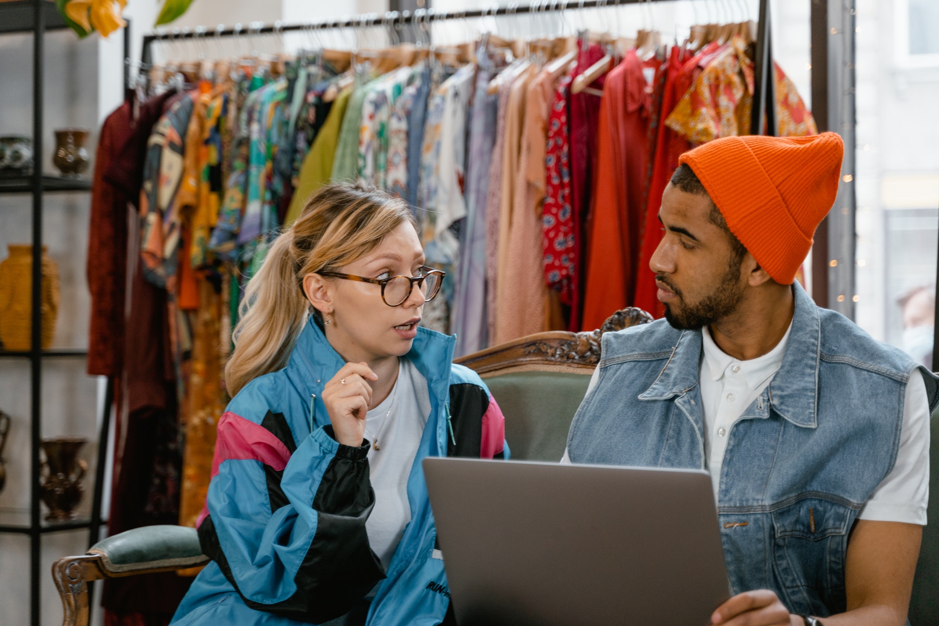 Sales advisor - wimbledon